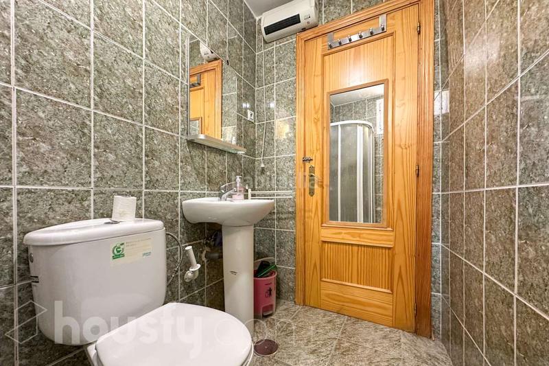 Foto 9dce079c-b9b4-4ac5-85f0-007dbe646bd2. Appartement dans calle de tetuán . dans Sol Madrid