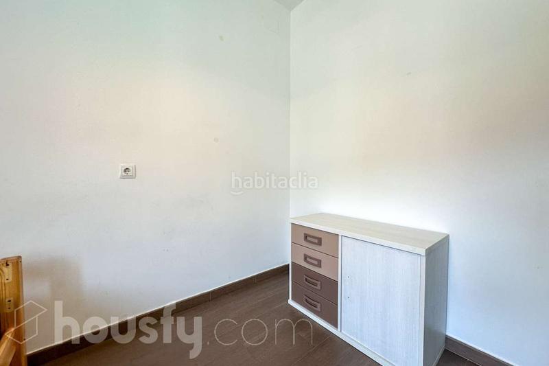 Foto 7cbd78d7-53d3-43f3-836d-c60816e15e0a. Pis a calle del general lacy . a Palos de Moguer Madrid