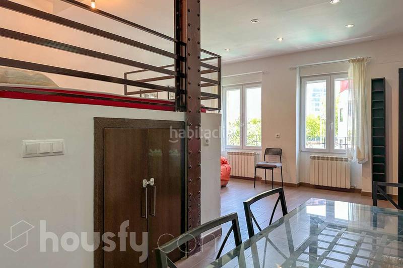 Foto acfadfa5-c16b-4142-9d6a-a0d2756b3a0a. Pis a calle del general lacy . a Palos de Moguer Madrid