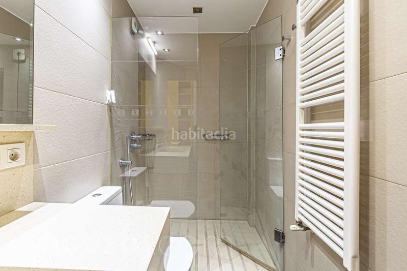 Foto b056e752-7ca3-4031-8950-85541711e639. Appartamento in carrer d'entença . in La Nova Esquerra de l´Eixample Barcelona