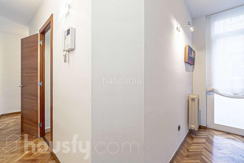 Foto c65d5b0e-090c-48a1-a721-804aa6c20304. Appartamento in carrer d'entença . in La Nova Esquerra de l´Eixample Barcelona