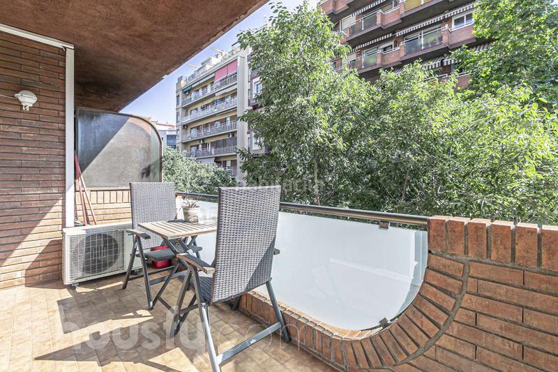 Foto e1d853e5-d24e-4234-9cf9-e6ebec6ad96e. Appartamento in carrer d'entença . in La Nova Esquerra de l´Eixample Barcelona