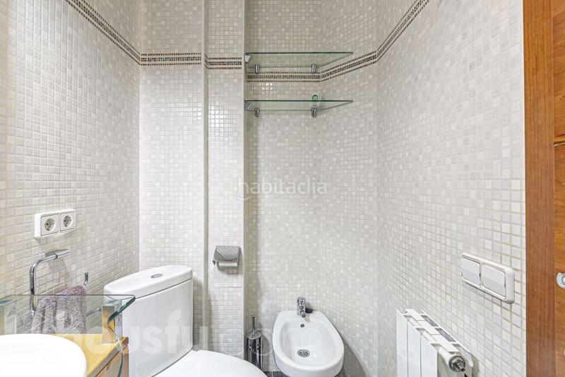 Foto 91b634d1-563f-45b0-ad4b-2d11404b8d3c. Appartement dans carrer d'entença . dans La Nova Esquerra de l´Eixample Barcelona