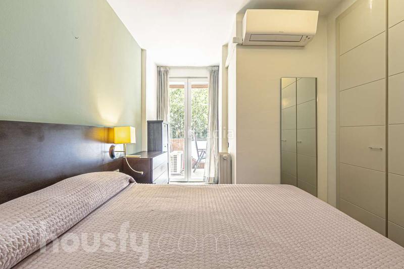 Foto 8f7d1502-0ccc-4587-976a-311d0d3899e9. Flat in carrer d'entença . in La Nova Esquerra de l´Eixample Barcelona