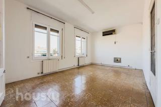 Penthouse in Gran via de les corts catalanes .