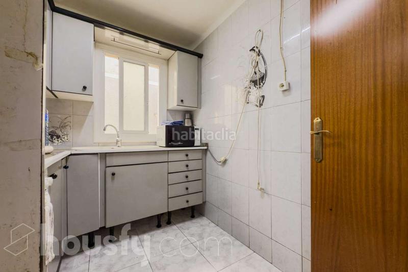 Foto 16988e52-ba0d-4eba-8599-80edfffc2553. Appartement dans calle natzaret . dans Llefià Badalona