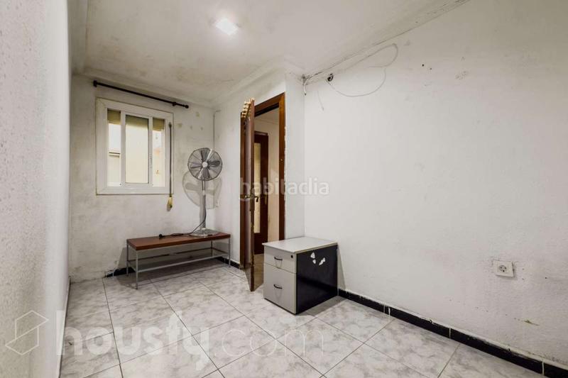 Foto 561b0e8a-caa0-4988-88e3-3aa24bac93d6. Appartement dans calle natzaret . dans Llefià Badalona