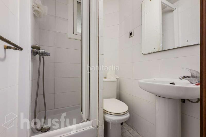 Foto 7fb37a38-2a76-4dd4-9e21-e1f18a1d31bc. Appartement dans calle natzaret . dans Llefià Badalona