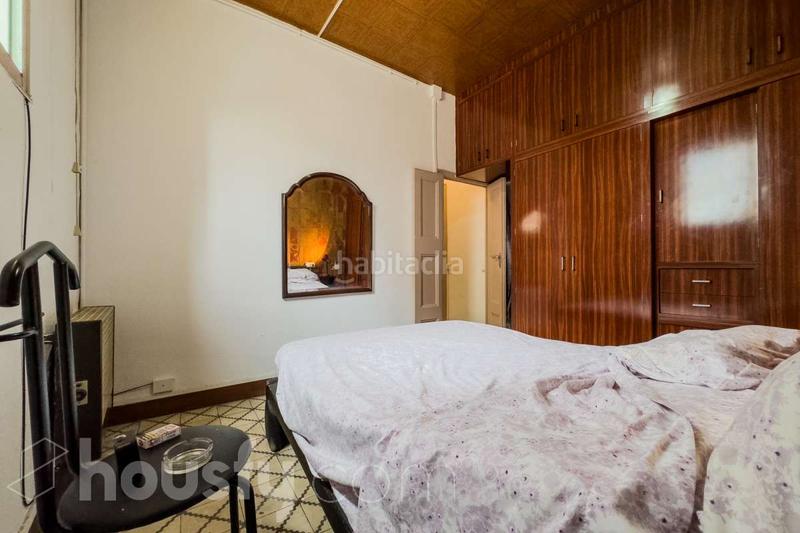 Foto 551b5e5b-36c3-4c5f-8272-60e48206b469. Piso en carrer de santa anna . en Gòtic Barcelona