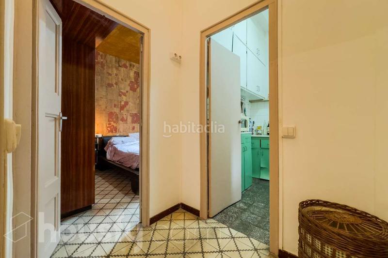 Foto c362b4f1-9826-4a33-99b5-a118319ebfe1. Piso en carrer de santa anna . en Gòtic Barcelona