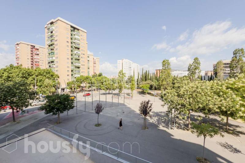 Foto a52e03c1-eb66-45bf-acca-46ab25b5413a. Pis a carrer can trias . a Santa Eulàlia Hospitalet de Llobregat (L´)