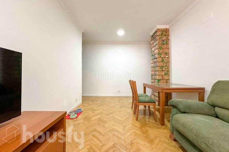 Foto 0422034f-5c49-4b33-b13a-e52744297169. Appartement dans calle limonita . dans Butarque Madrid