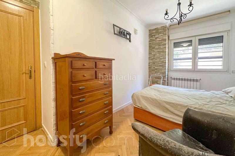 Foto 259b4357-4c1d-468e-a1fa-7960e2505e0b. Appartement dans calle limonita . dans Butarque Madrid