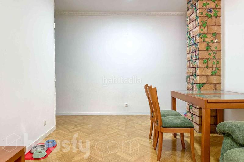 Foto 79002fbc-38ab-442d-8ab1-c4b4dfa33f8a. Appartement dans calle limonita . dans Butarque Madrid