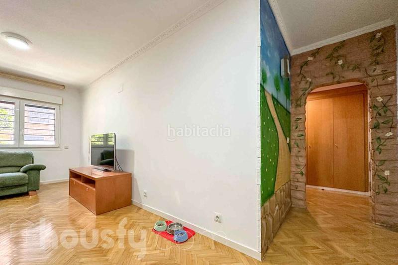 Foto 7d1cf914-7534-4a09-8536-523aa2082025. Appartement dans calle limonita . dans Butarque Madrid