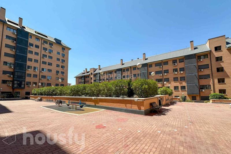 Foto 7fdb0b9d-410d-4b15-b60c-56534083eac5. Appartement dans calle limonita . dans Butarque Madrid