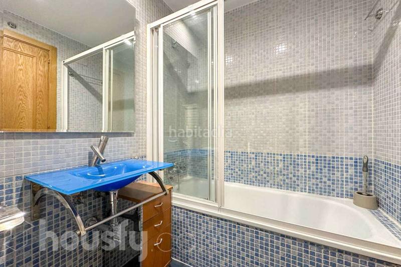 Foto b1fe298b-9380-4de1-bdef-1b73818657a5. Appartement dans calle limonita . dans Butarque Madrid