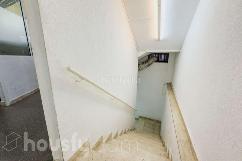 Foto a917a44e-27af-40f9-bde3-0d5001214c97. Local comercial en travessera de les corts . en Sant Ramon - Maternitat Barcelona