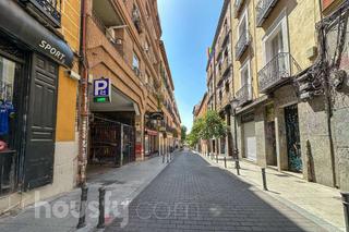 Piso en Calle de Velarde .