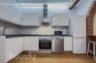 Appartement à Carrer napols .