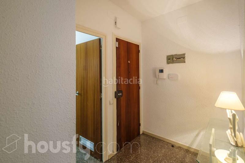 Foto 464d1f95-e827-4fef-bcb3-e652dd1311af. Piso en carrer vilapicina . en Vilapicina - Torre Llobeta Barcelona