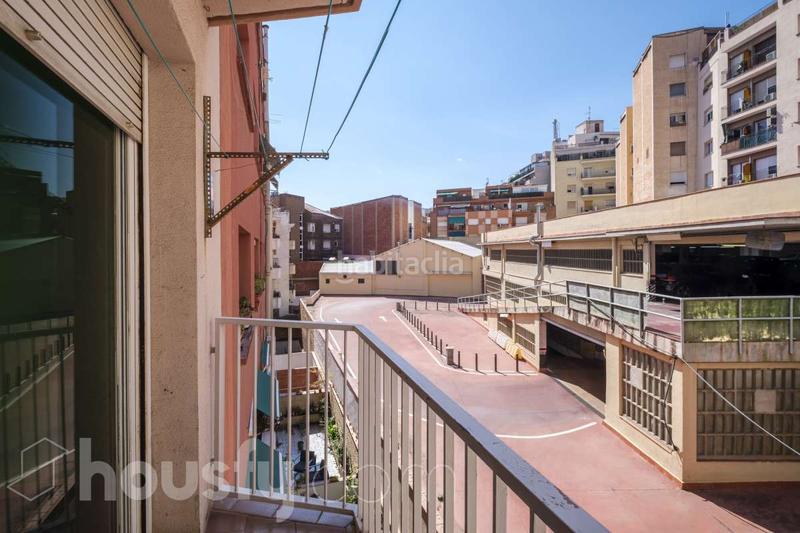 Foto 5182fa1e-497a-4a79-8e46-7f7aeb65b9e1. Piso en carrer vilapicina . en Vilapicina - Torre Llobeta Barcelona
