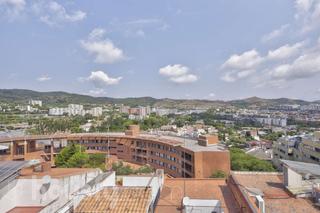 Appartement à Carrer santa rosalia .