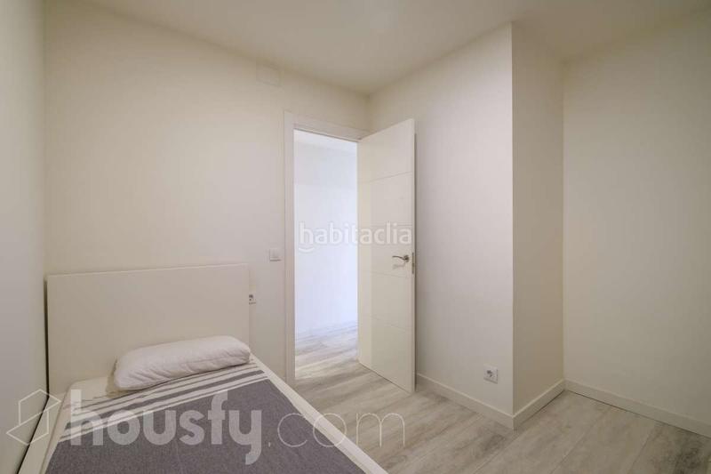 Foto 2ce040d6-8b48-41a8-8217-28e5a77b169b. Piso en carrer del segle xx . en Guinardó Barcelona