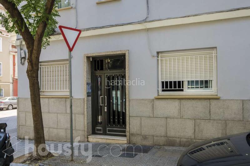 Foto 484b497f-520c-46fd-803c-cf48e2c30562. Piso en carrer del segle xx . en Guinardó Barcelona