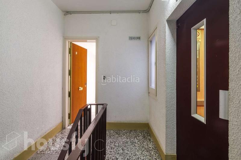 Foto 5dd9ad59-2c1a-46ae-9628-15cdf51c904c. Piso en carrer del segle xx . en Guinardó Barcelona