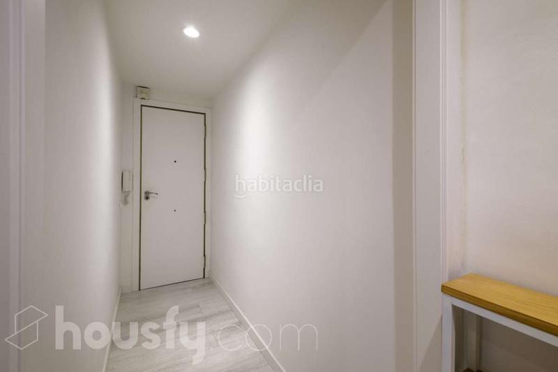 Foto 6c7c9ce0-c487-41b1-9867-9074bd44b420. Piso en carrer del segle xx . en Guinardó Barcelona