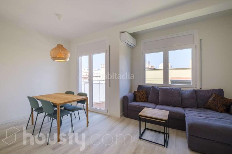 Foto 9bd0c360-97f3-4873-ac60-cbcfe44aded1. Piso en carrer del segle xx . en Guinardó Barcelona