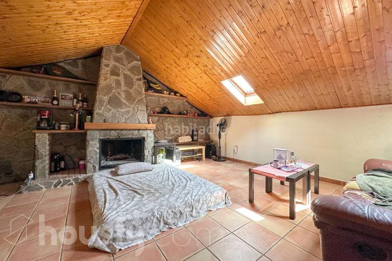 Foto a31e56bd-327c-476c-8d3c-69204a54887c. Casa en calle de arnedillo . en Montecarmelo Madrid