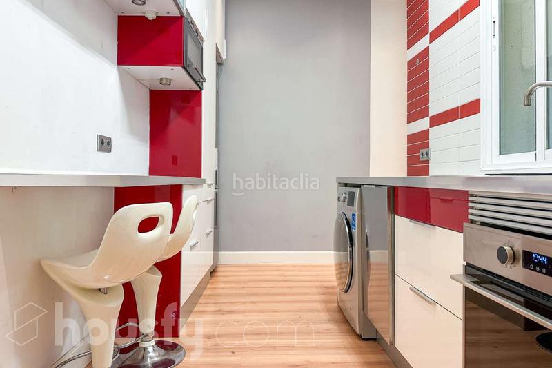 Foto 8abb8e95-f699-41ac-a619-09f968a75aa6. Appartamento in calle de santa engracia . in Ríos Rosas-Nuevos Ministerios Madrid