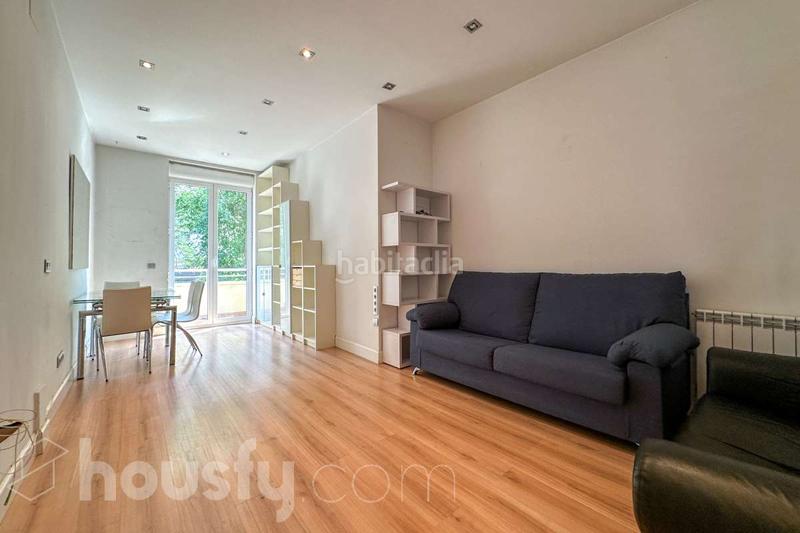 Foto 969aab07-961b-40d4-b148-70193740b364. Pis a calle de santa engracia . a Ríos Rosas-Nuevos Ministerios Madrid