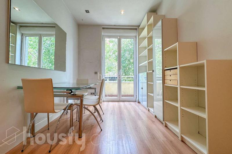 Foto aae9df1b-561b-49d4-b609-747d7b39fc28. Pis a calle de santa engracia . a Ríos Rosas-Nuevos Ministerios Madrid