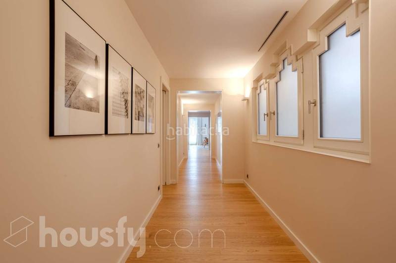 Foto 931ee455-7c98-44bb-a45a-f986ff96ac37. Appartement dans passeig de colom . dans Gòtic Barcelona
