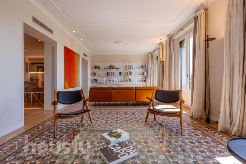 Foto 078203c9-c257-43b2-b239-35af4fadf066. Flat in passeig de colom . in Gòtic Barcelona