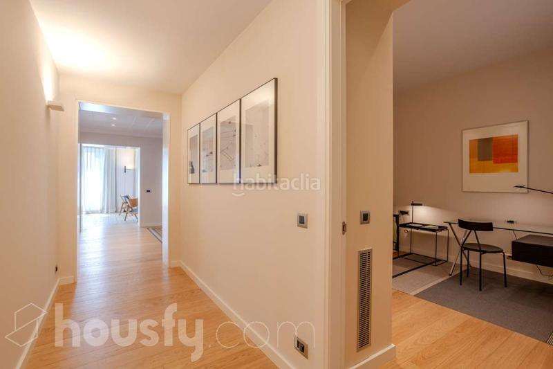 Foto 45bc865c-d41b-4864-a212-fc6451ccc388. Flat in passeig de colom . in Gòtic Barcelona
