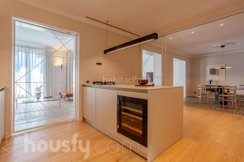 Foto 8a667878-683b-4d85-ab9b-b945ac6d78b0. Flat in passeig de colom . in Gòtic Barcelona