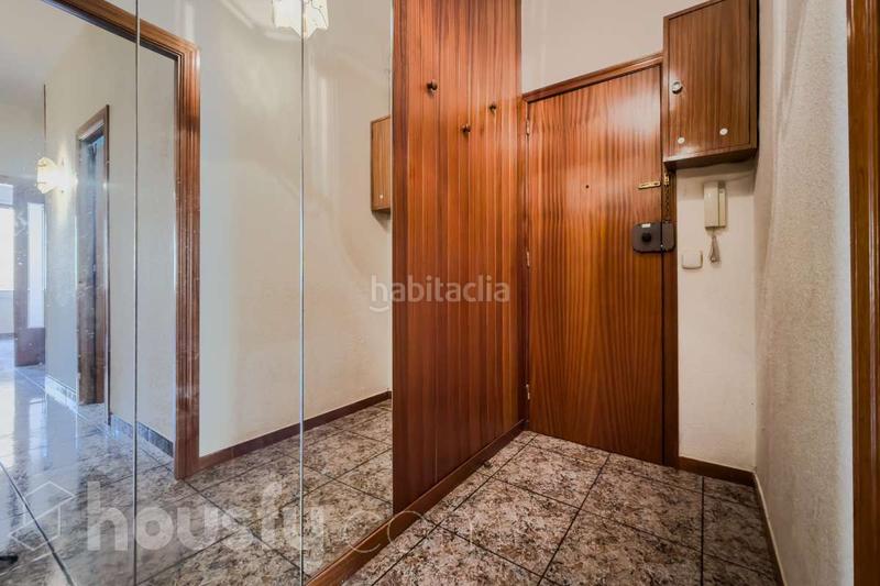 Foto 83b35ae8-e484-49a2-88a3-f5c6e9b3365a. Etagenwohnung in cl taulat . in Poblenou Barcelona