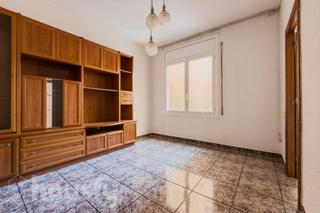 Piso en CL TAULAT .