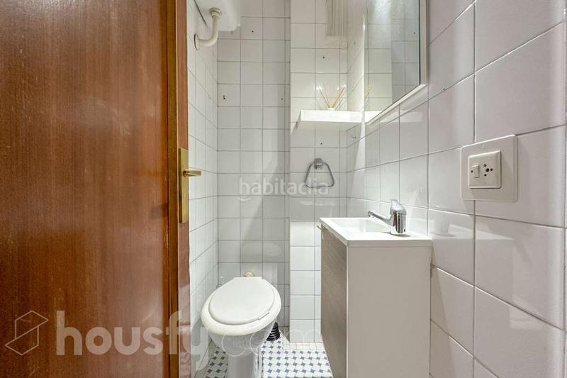 Foto b08ce51e-4e26-4e25-9560-8fbb0f13f542. Etagenwohnung in calle de valderribas . in Pacífico Madrid