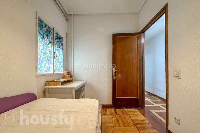 Foto 2c642a75-28e8-4642-b22c-c6098709c3ac. Piso en calle de valderribas . en Pacífico Madrid