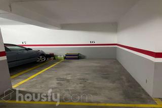 Car parking in Carrer de Robrenyo .