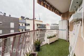 Appartement à Avinguda d'alfons xiii .