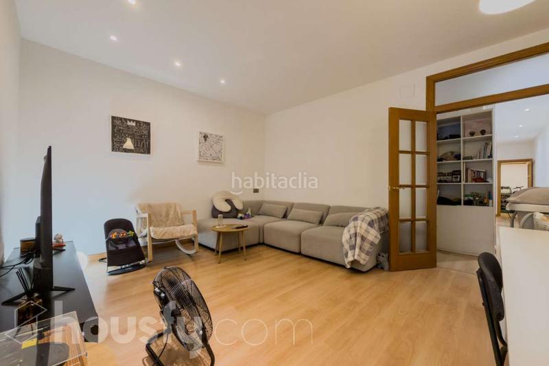 Foto 7c005211-47c8-422d-b472-48b40afd3477. Appartement dans avinguda d'alfons xiii . dans Progrés - Pep Ventura Badalona