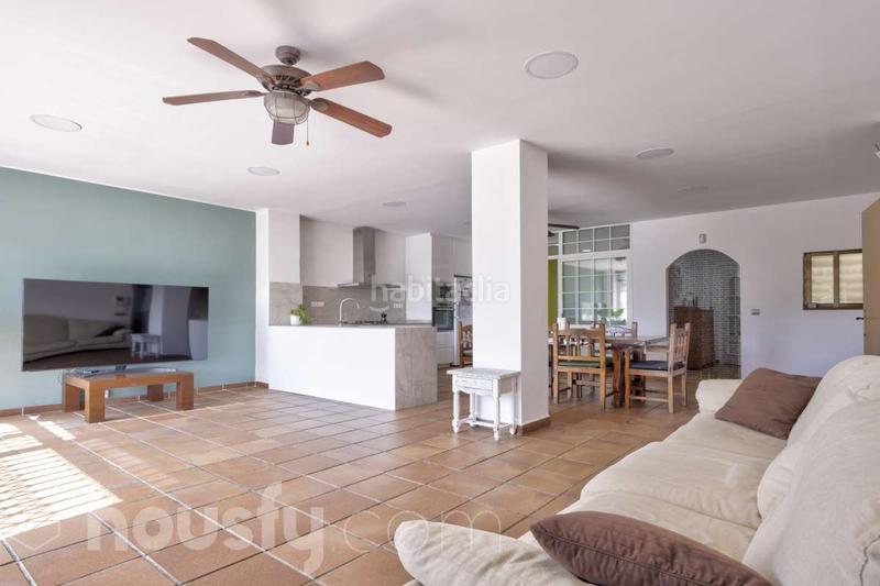 Foto 177a7fe8-63c7-4f7b-a465-48f32863df02. Towny house in carrer de lleó . in Ca n´Oriol Rubí