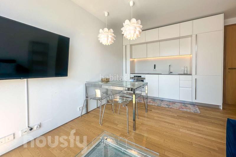 Foto 124d553c-f807-47b1-a3b9-36eb81735094. Appartement dans calle javier ferrero . dans Ciudad Jardín Madrid
