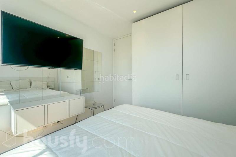 Foto 36406f5d-8930-49b0-b6e6-79f5348c5b9d. Appartement dans calle javier ferrero . dans Ciudad Jardín Madrid